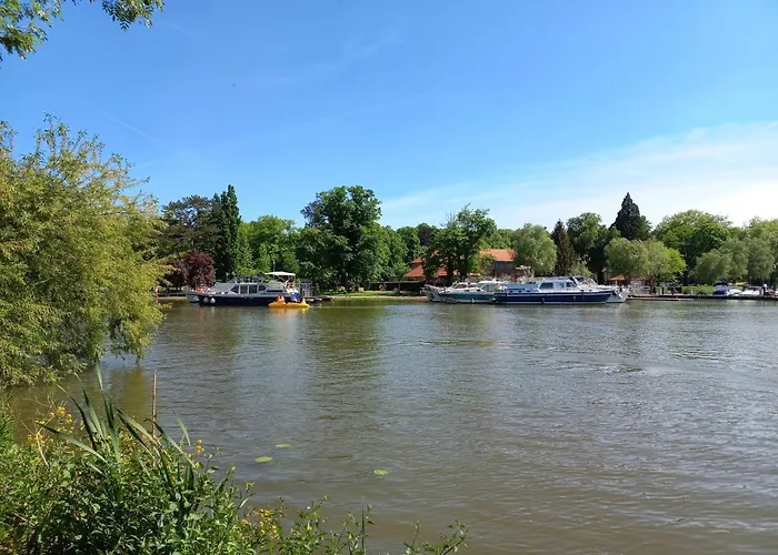 Avec Terrasse A Proximite De * Metz