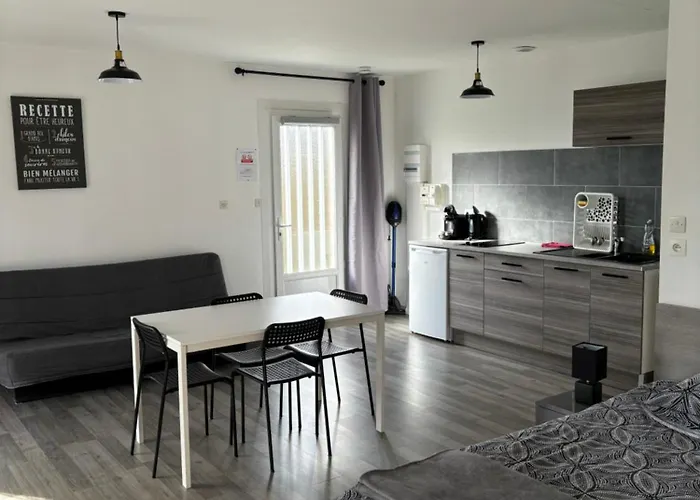 Apartamento Avec Terrasse A Proximite De